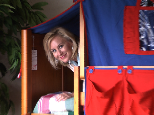 Carla_on_Bunkbed
